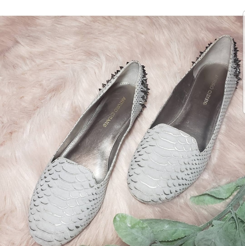 Arturo Chiang Studded Leather Loafers Flats